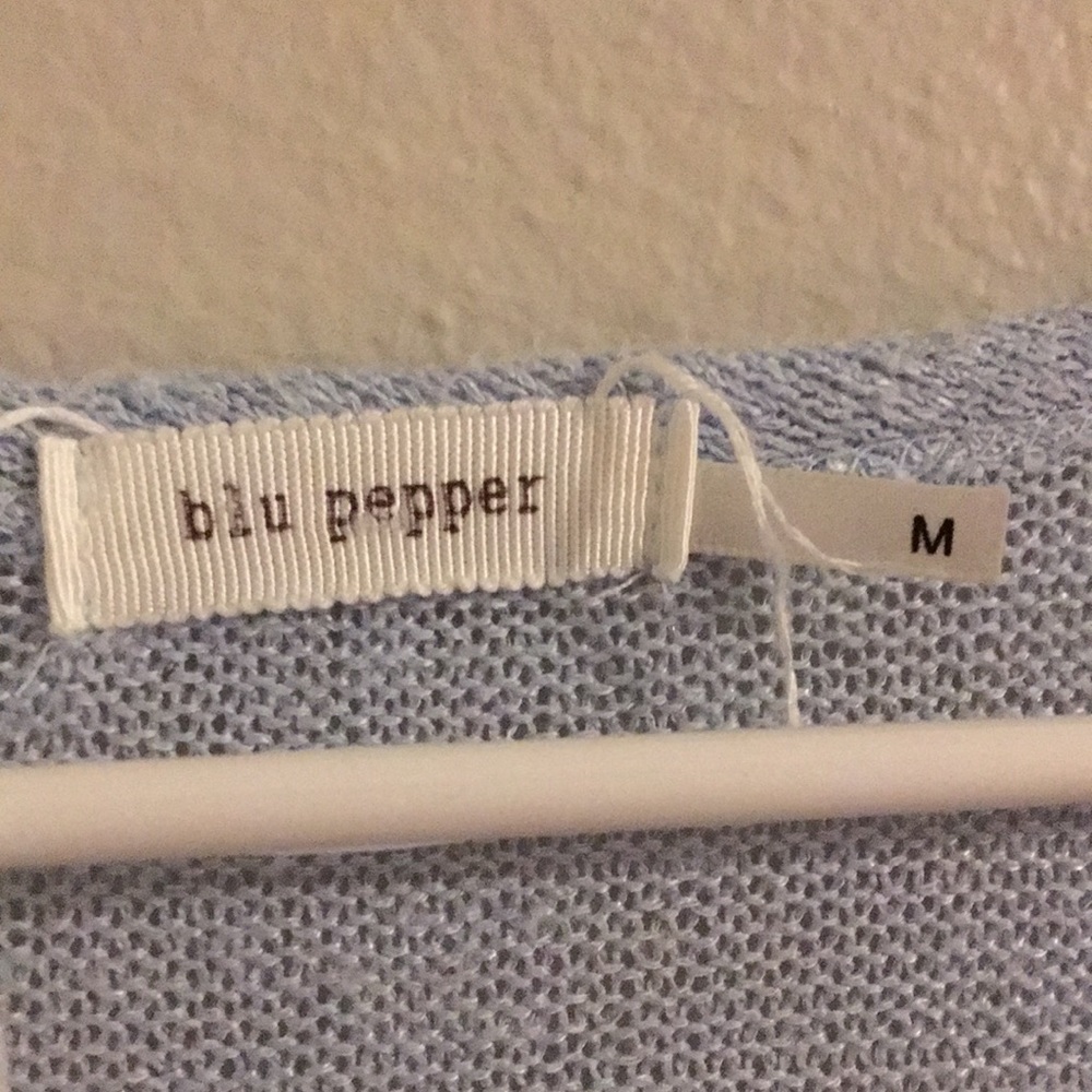 thin blu pepper sweater - Picture 5 of 6
